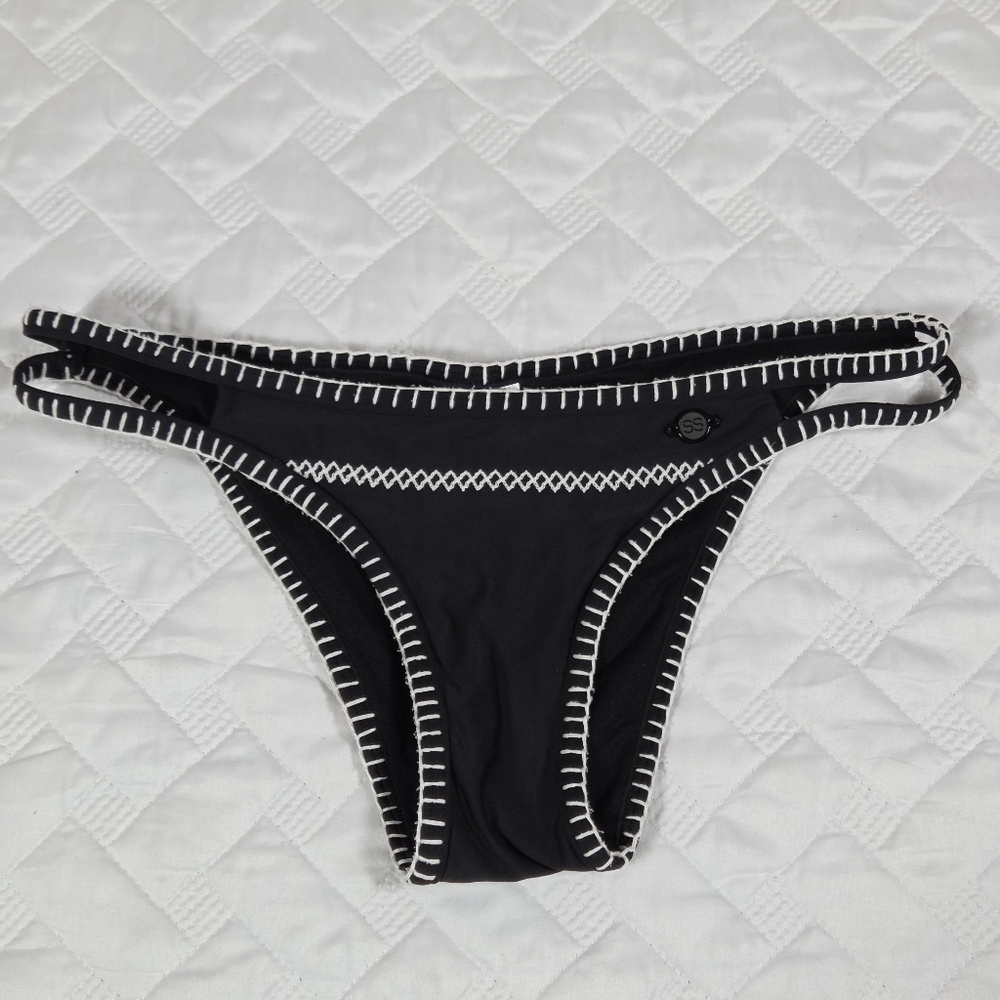 Sunseeker Australia Black & White Thick Stitch Bikini Bottom 6